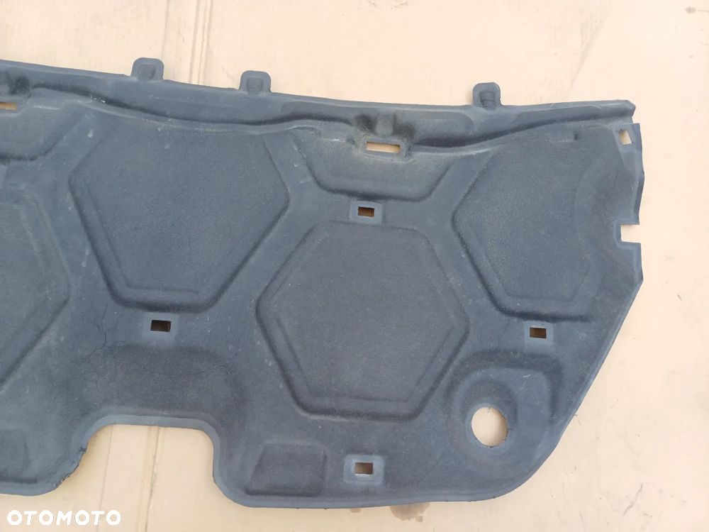 Wygłuszenie podbitka maski Ford B-Max - 7