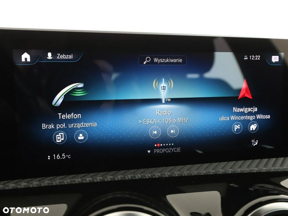 Mercedes-Benz CLA 180 d 7G-DCT - 24