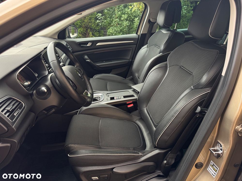 Renault Megane dCi 110 FAP EDC Bose Edition - 20