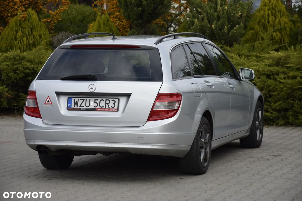Mercedes-Benz Klasa C 180 K BlueEff Elegance - 15