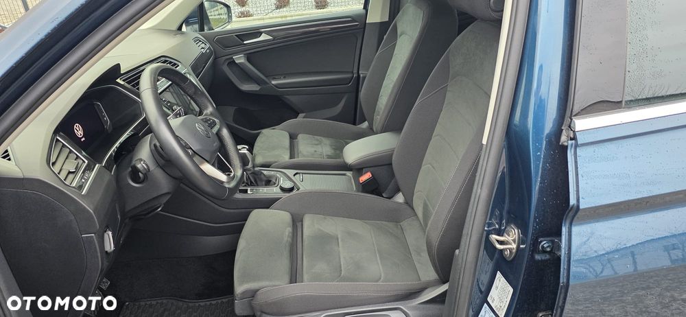 Volkswagen Tiguan - 8