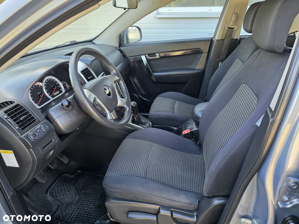 Chevrolet Captiva 2.4 2WD 5 Sitzer LS - 19
