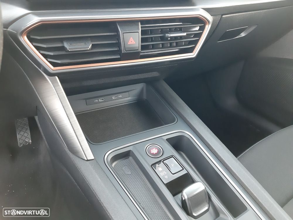 Cupra Formentor 1.4 e-Hybrid DSG - 15