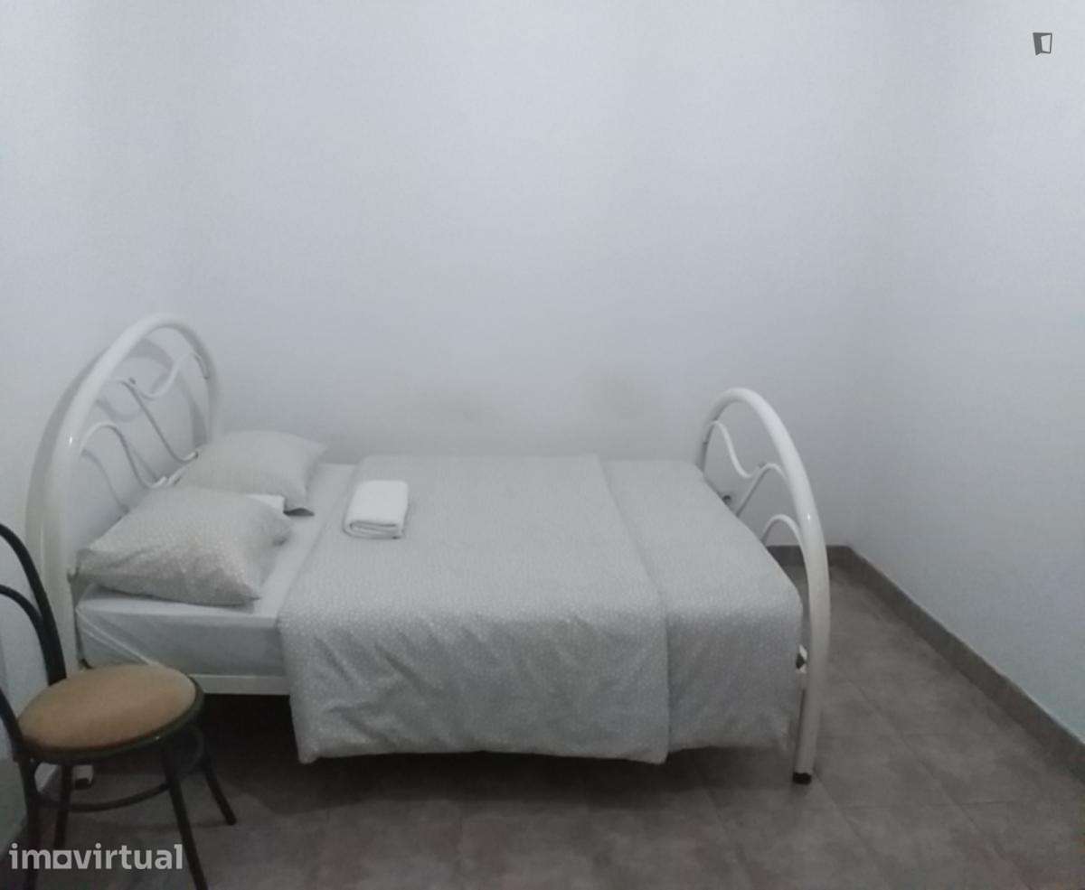 Quarto - localizado em Lisbon - Grande imagem: 2/6