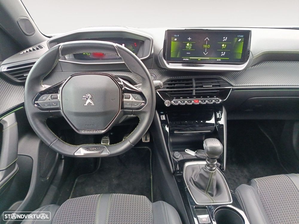 Peugeot 2008 1.2 PureTech GT - 10