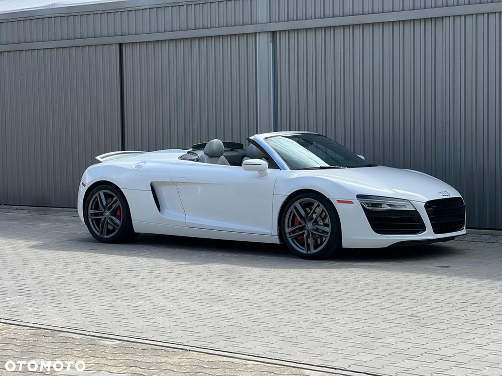 Audi R8 Spyder 4.2 Quattro S tronic - 2