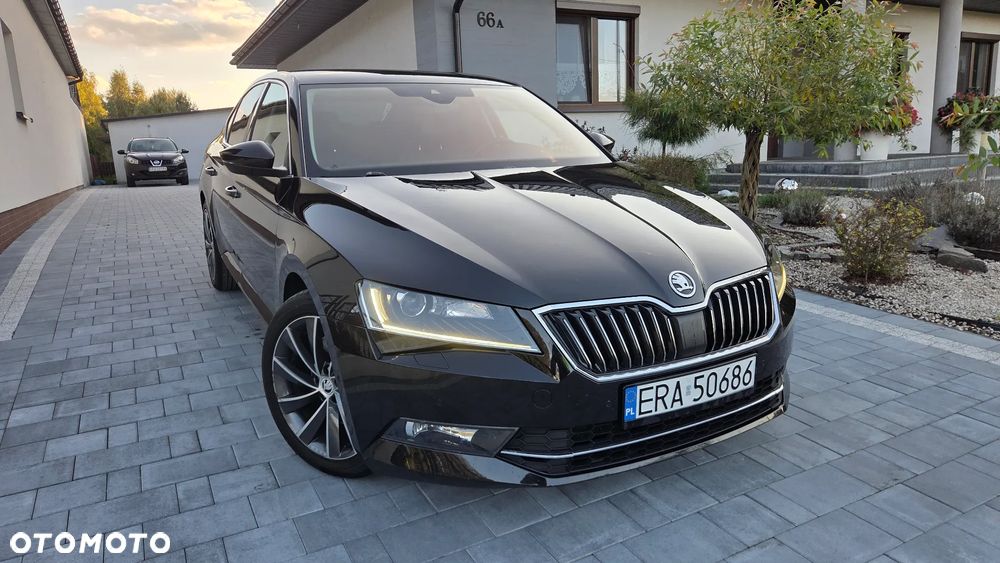 Skoda Superb 2.0 TSI 4x4 DSG SportLine - 4