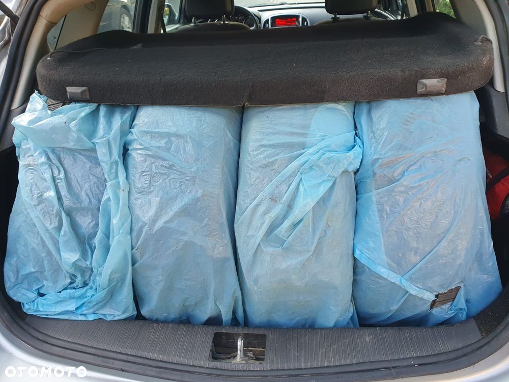 Opel Astra 1.3 CDTI DPF Edition - 10