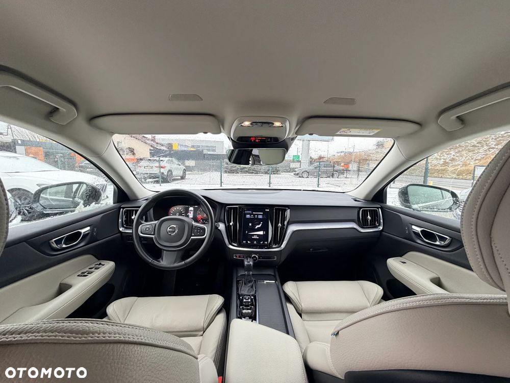Volvo V60 T4 Inscription - 16