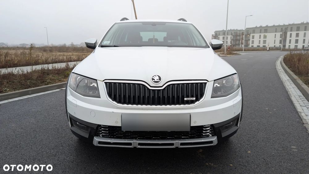 Skoda Octavia Scout 2.0 TDI 4x4 - 5