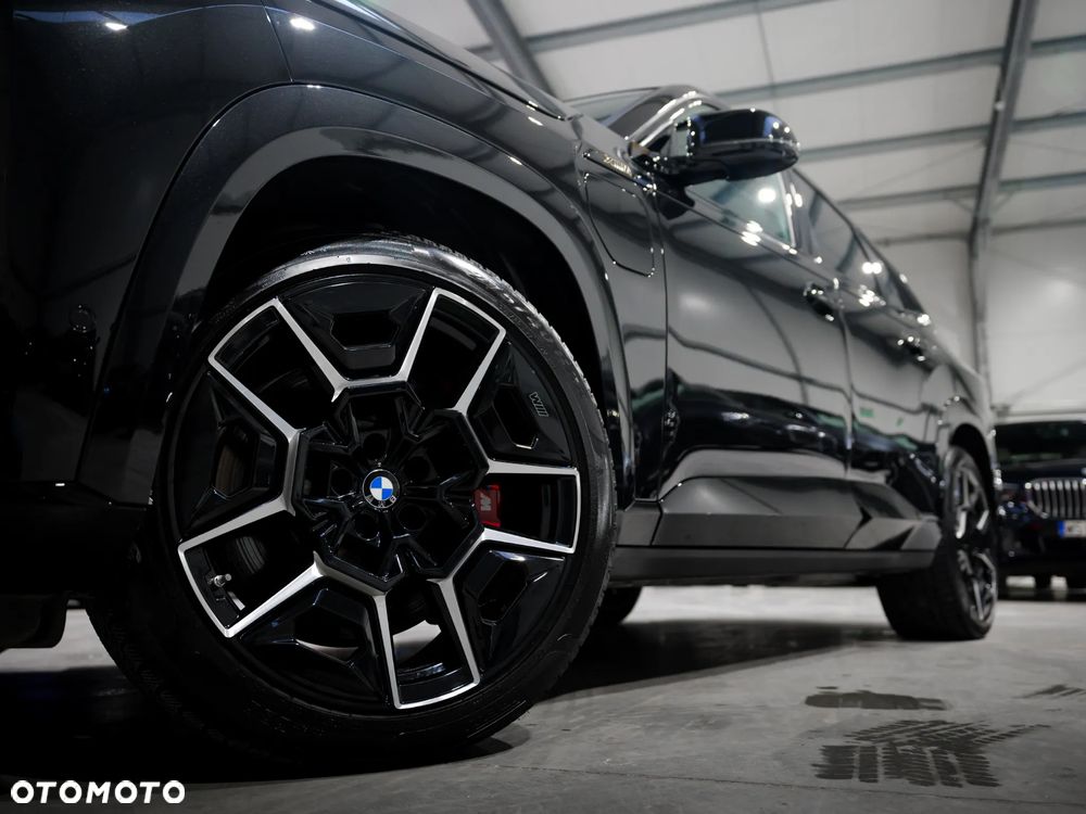 BMW XM - 3