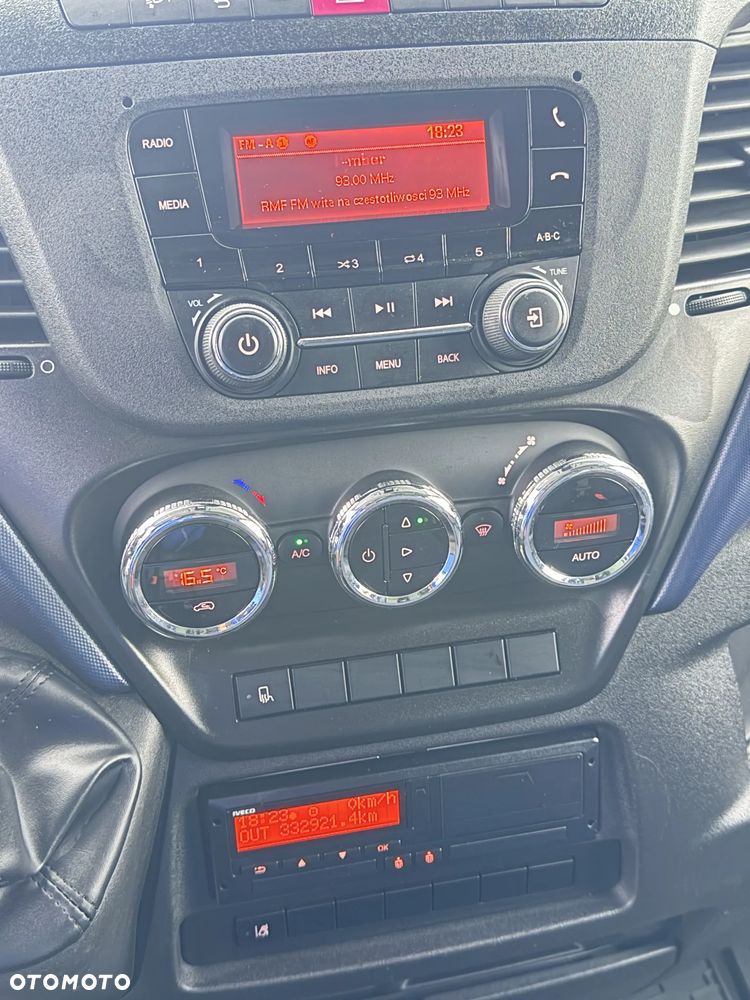 Iveco DAILY 7200 DMC - 16