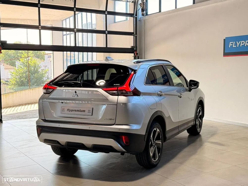 Mitsubishi Eclipse Cross 2.4 PHEV eMotion - 30