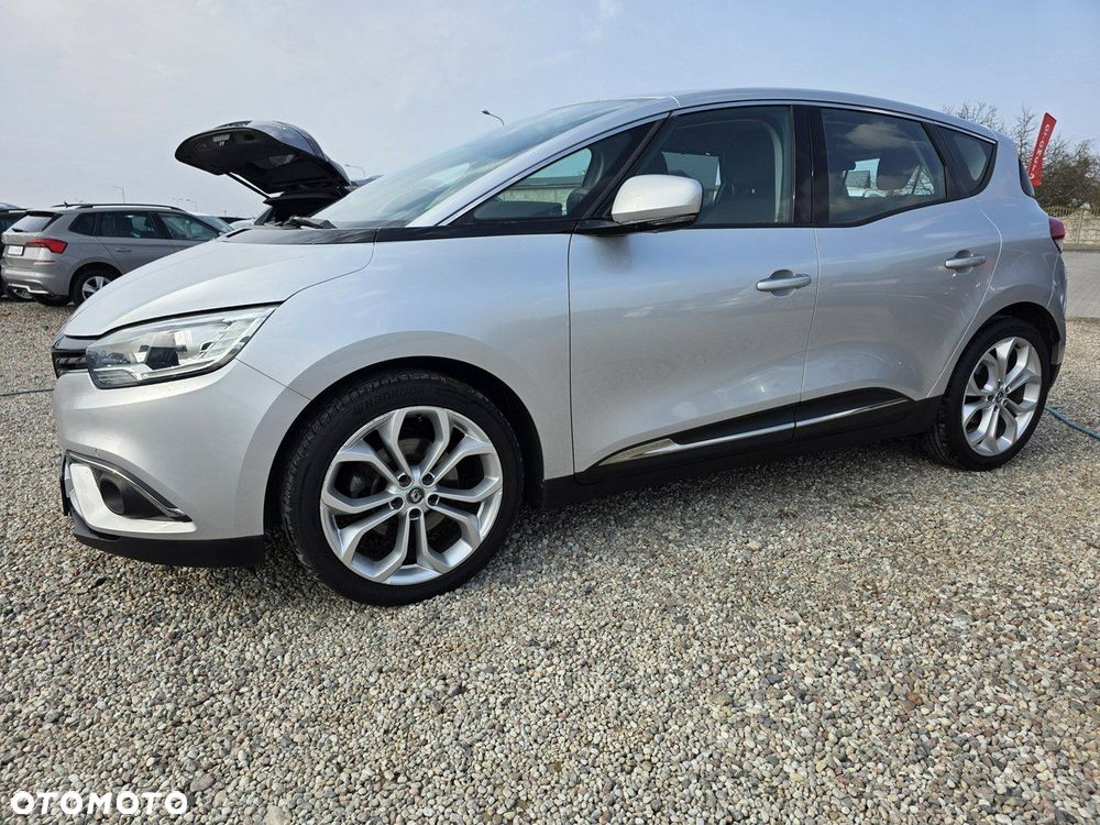 Renault Scenic - 18