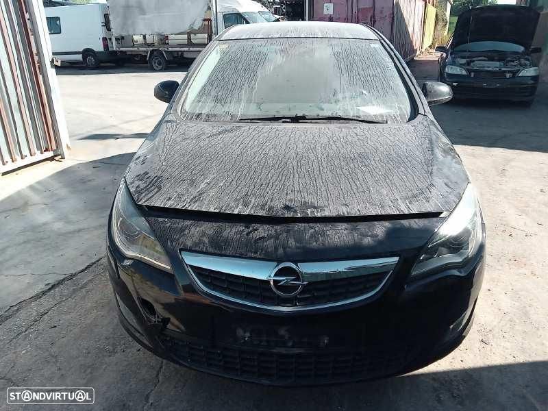 APOIO DE BRAÇOS OPEL ASTRA J BERLINA 5P - 1