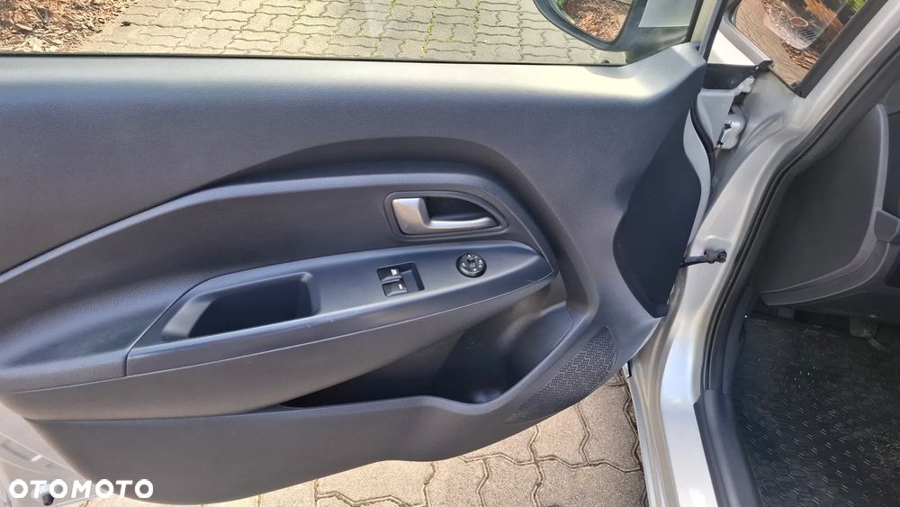 Kia Rio 1.2 Dream Team Edition - 14