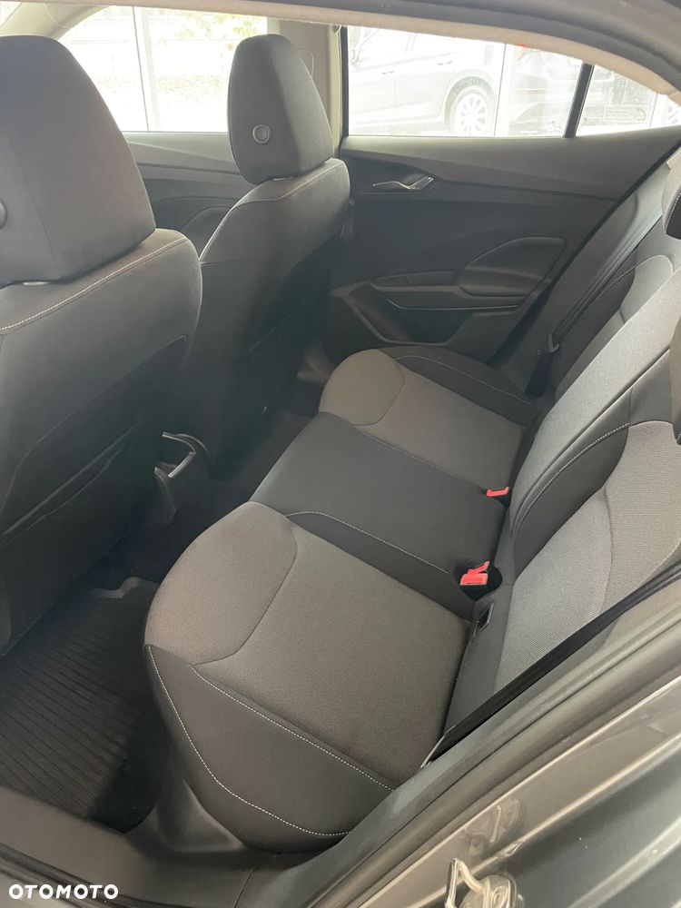 Skoda Fabia 1.0 TSI Ambition DSG - 17