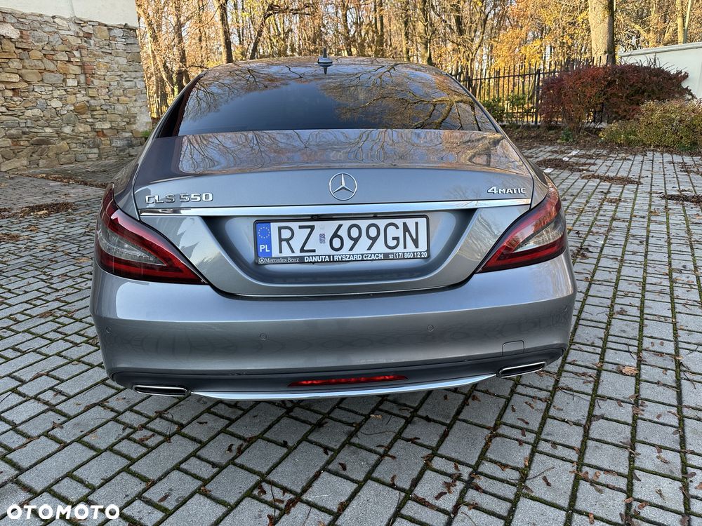 Mercedes-Benz CLS - 4