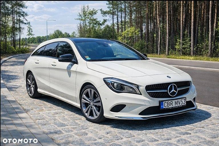 Mercedes-Benz CLA 180 Urban - 5