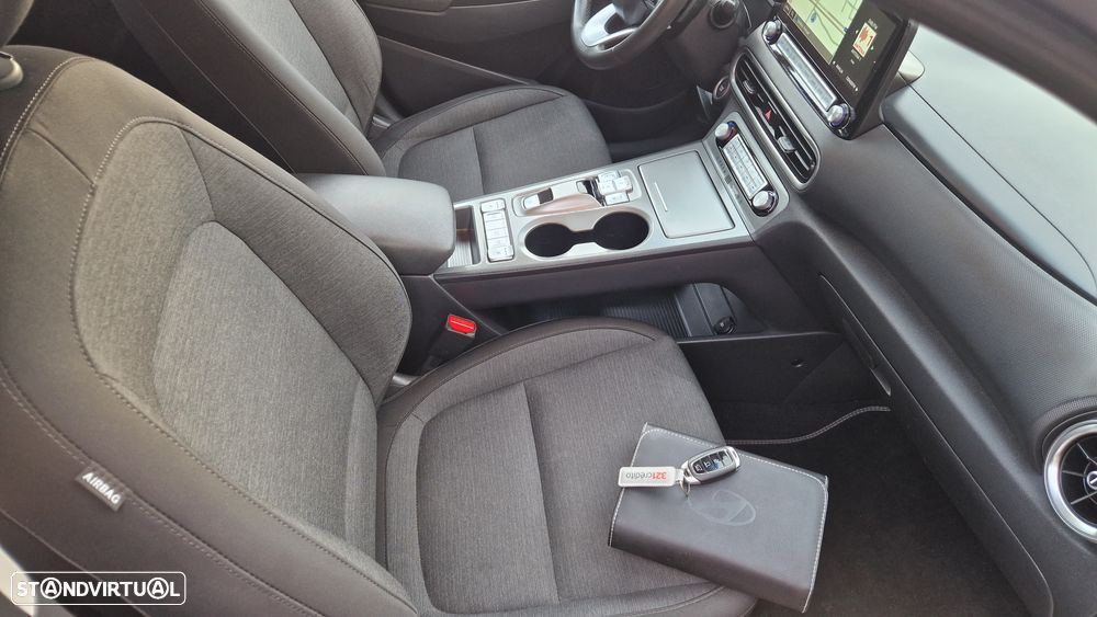 Hyundai Kauai 64 kWh Premium+LED - 16