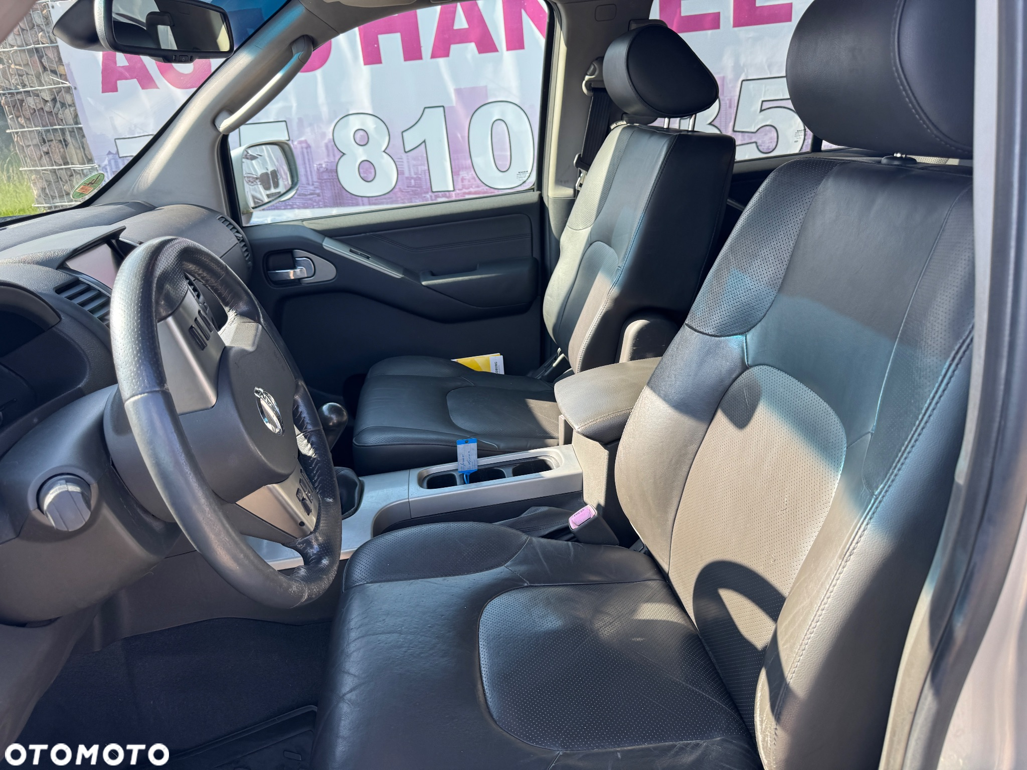 Nissan Pathfinder 2.5 dCi Elegance - 13