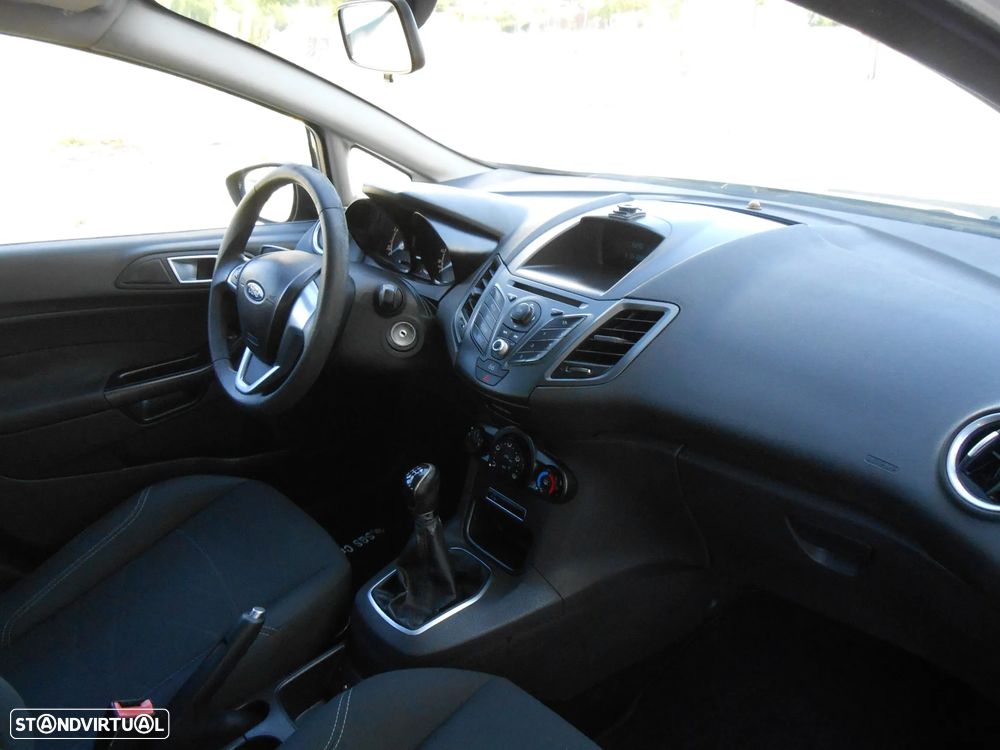 Ford Fiesta 1.0 Ti-VCT Trend - 23