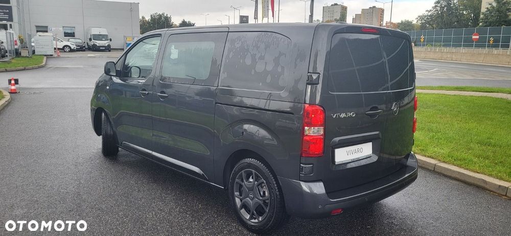 Opel Vivaro - 10