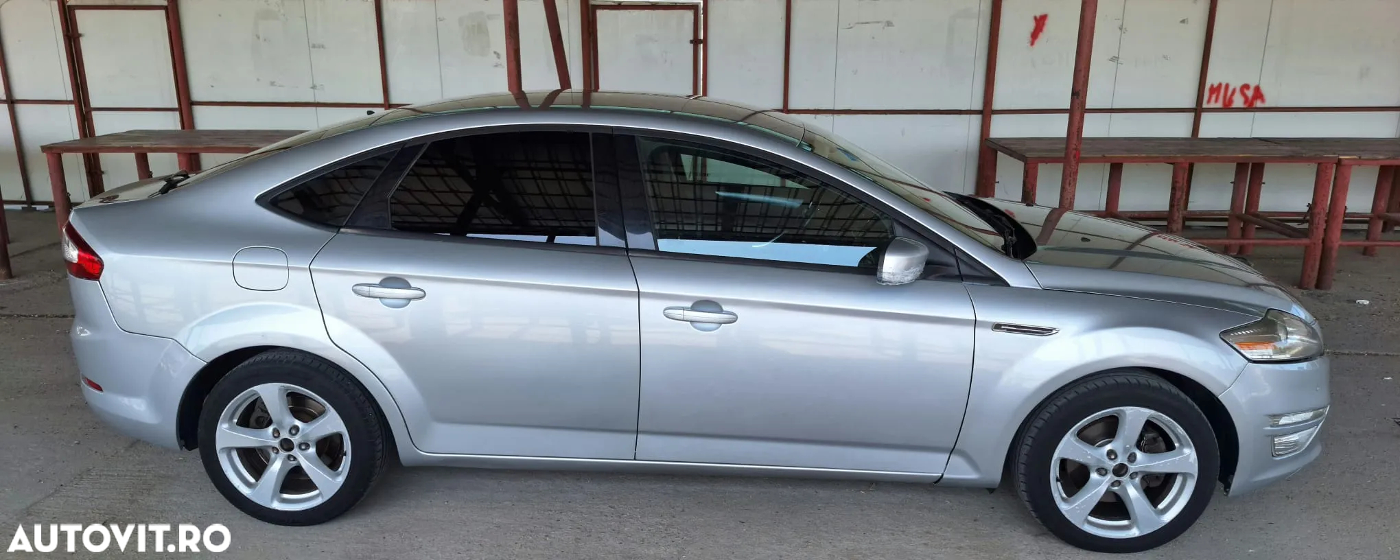 Ford Mondeo 2.0 TDCi Titanium - 4
