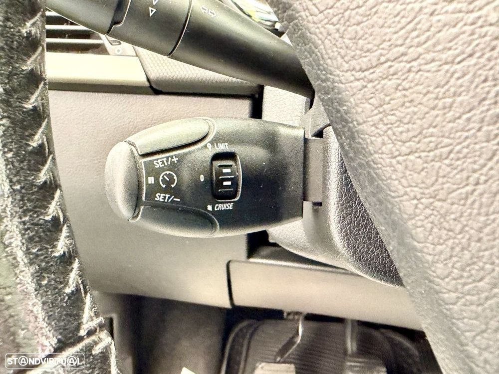 Peugeot 207 SW 1.6 HDi Outdoor - 18