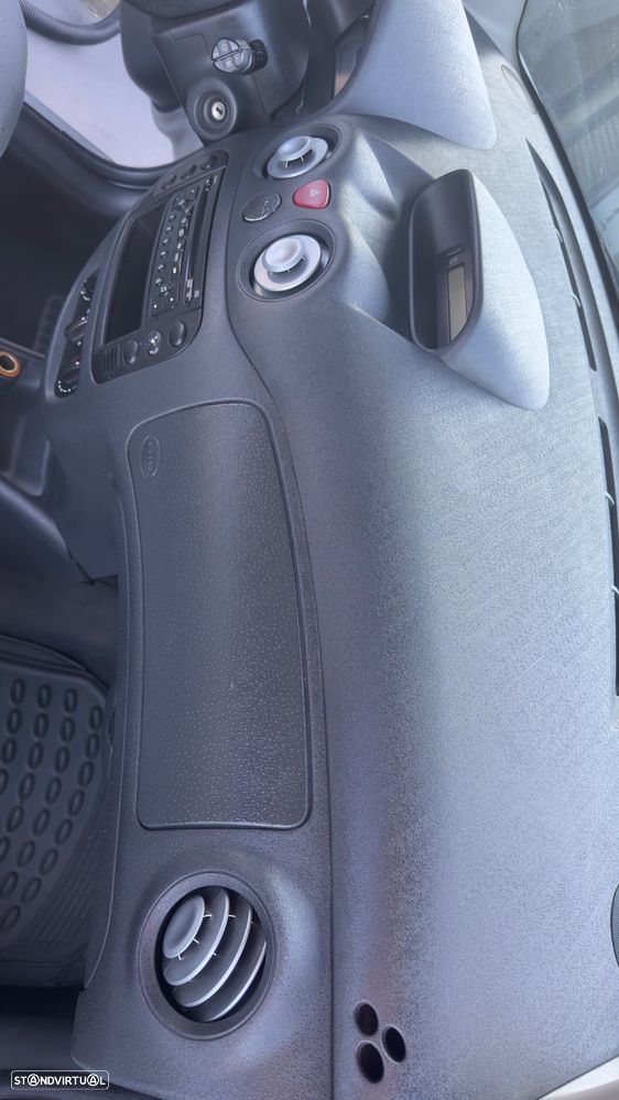 Citroën C3 1.4 HDi Exclusive - 9