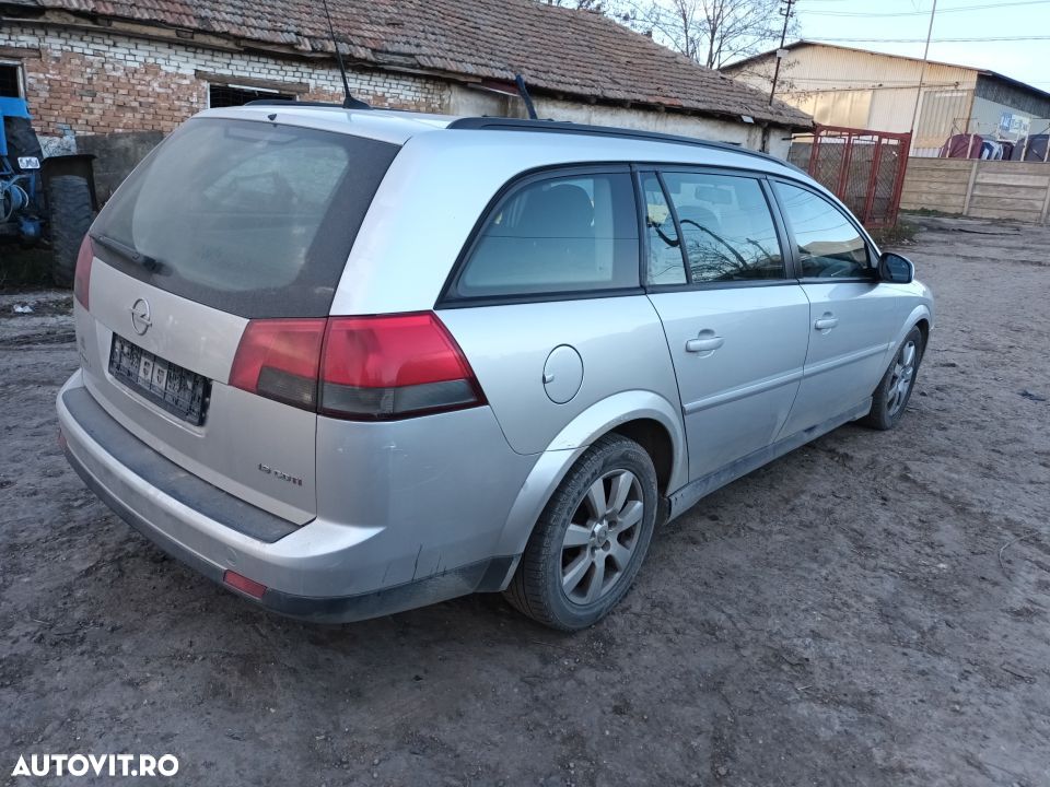 Dezmembrari  Opel VECTRA C  2002  > 2009 1.9 CDTI Motorina - 3