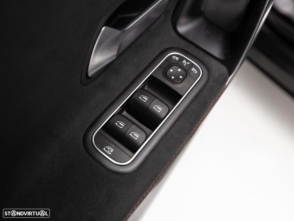 Mercedes-Benz A 250 Limousine - 13