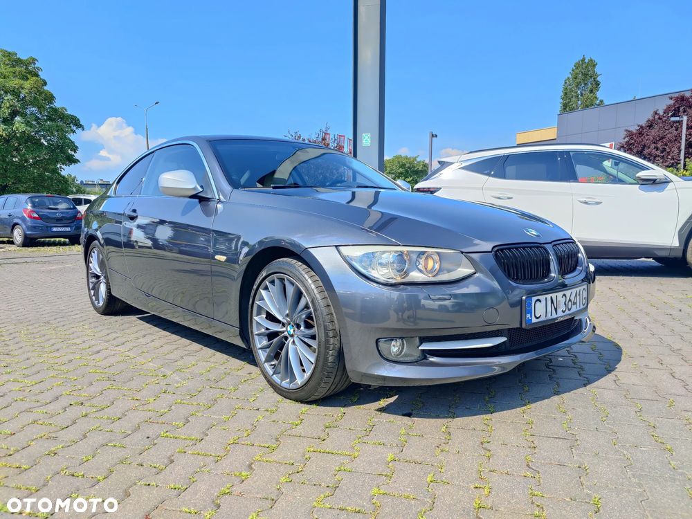 BMW Seria 3 318i Edition Exclusive - 13