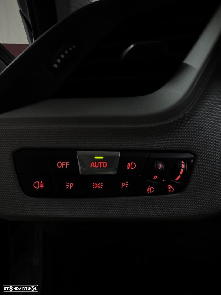 BMW 116 d Corporate Edition Auto - 14