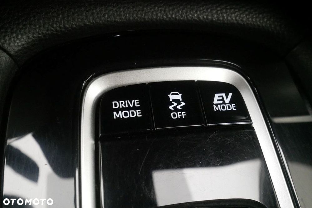 Toyota Corolla Cross 2.0 Hybrid Style - 23