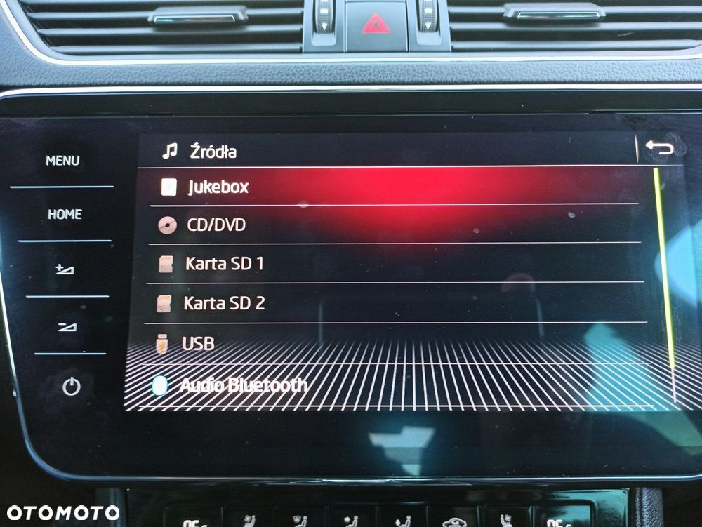 Skoda Superb 1.8 TSI L&K DSG - 33