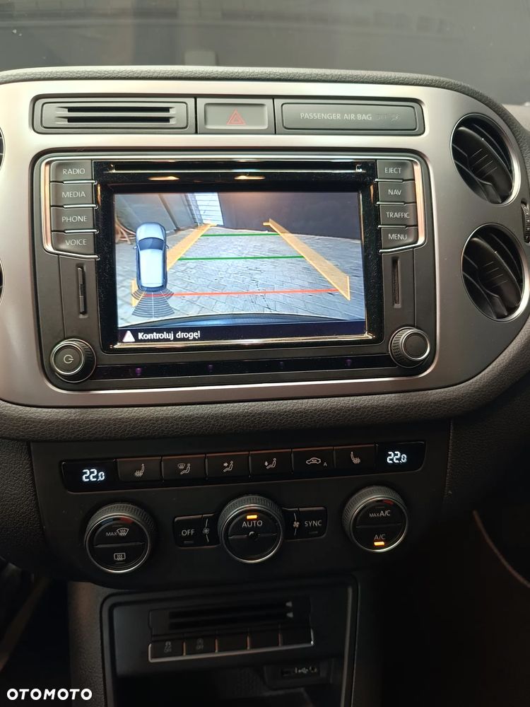 Volkswagen Tiguan - 8