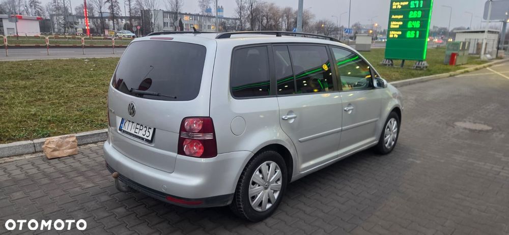 Volkswagen Touran 1.6 Goal - 5