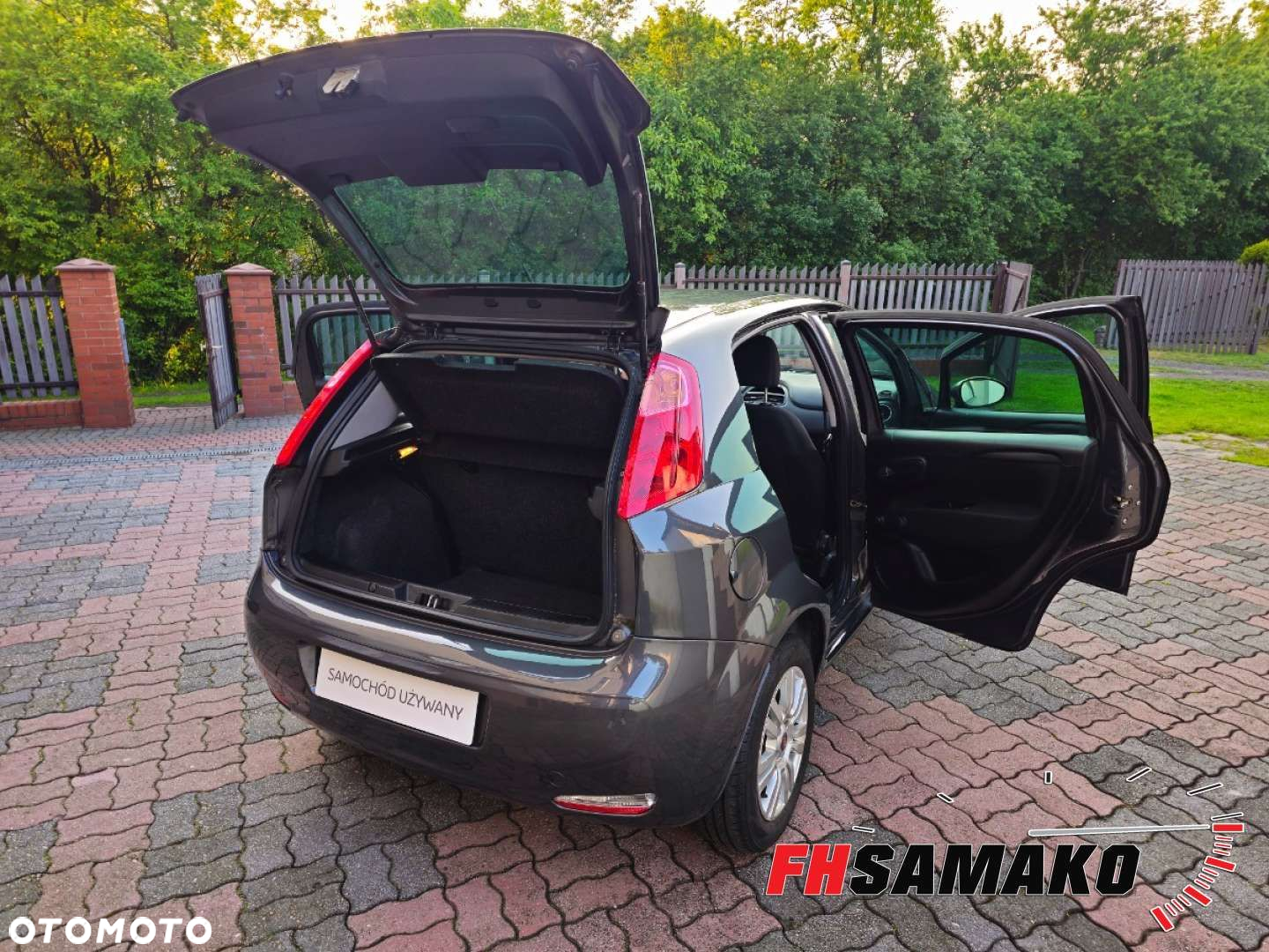 Fiat Punto 1.2 Young - 24
