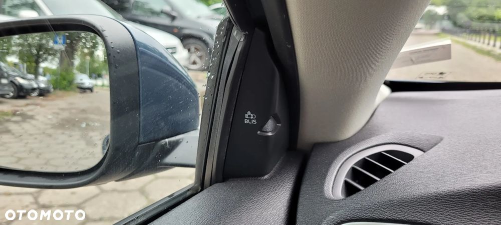 Volvo V40 - 9