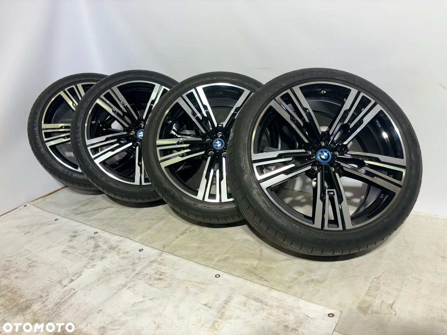 KOŁA FELGI ALUFELGI BMW i7 G70 5A19DF0 5A19DF1 908M 285/35 R21 255/40 R21 - 5