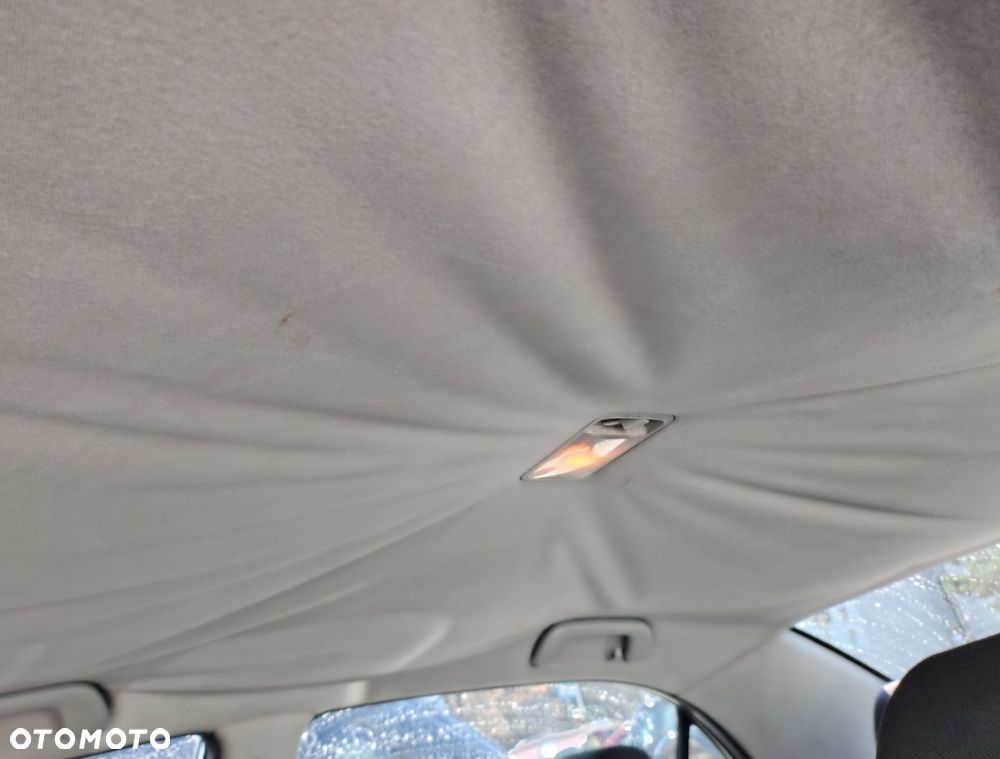 Toyota Corolla 1.6 VVT-i Sol - 16