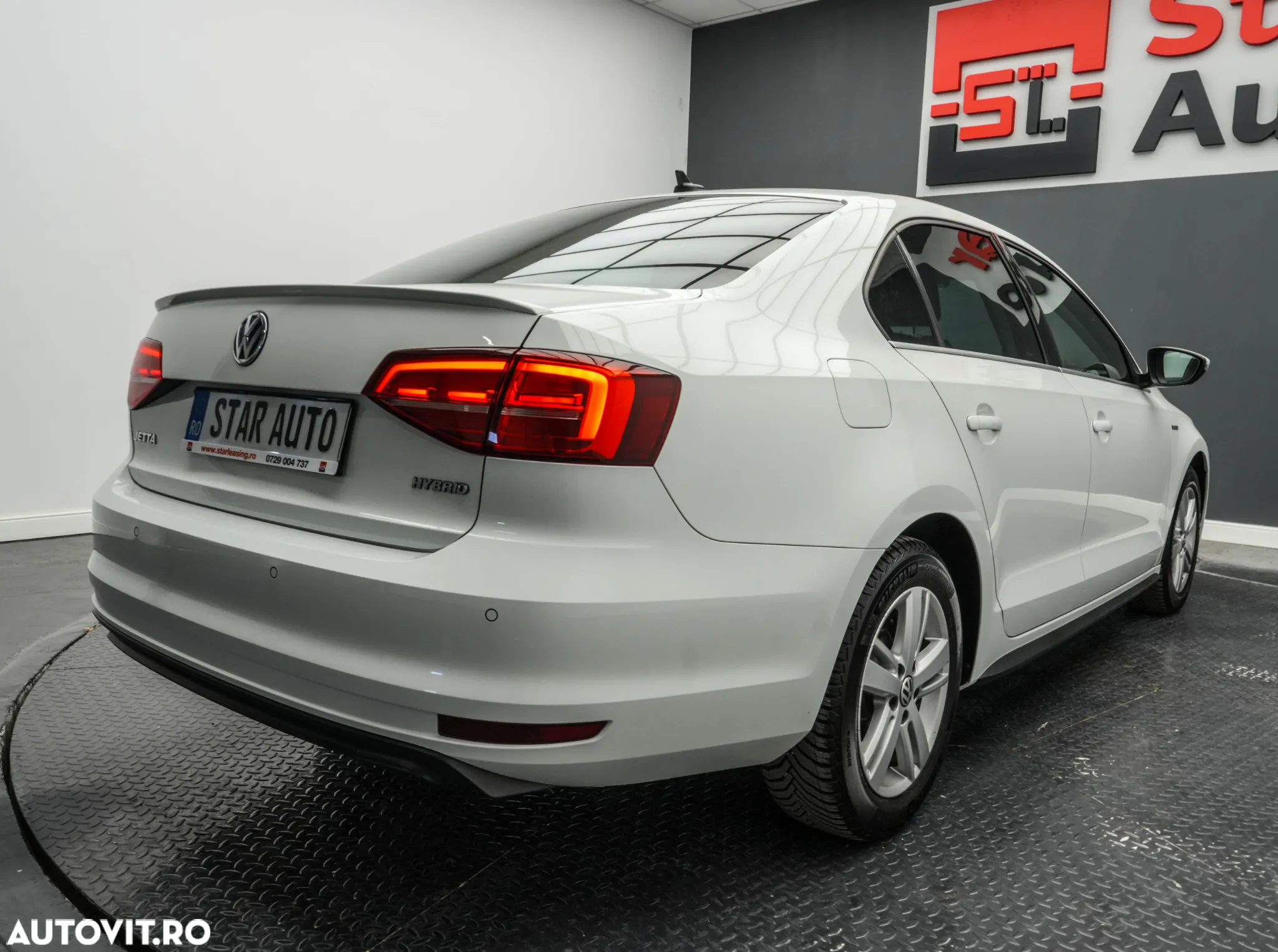 Volkswagen Jetta - 6