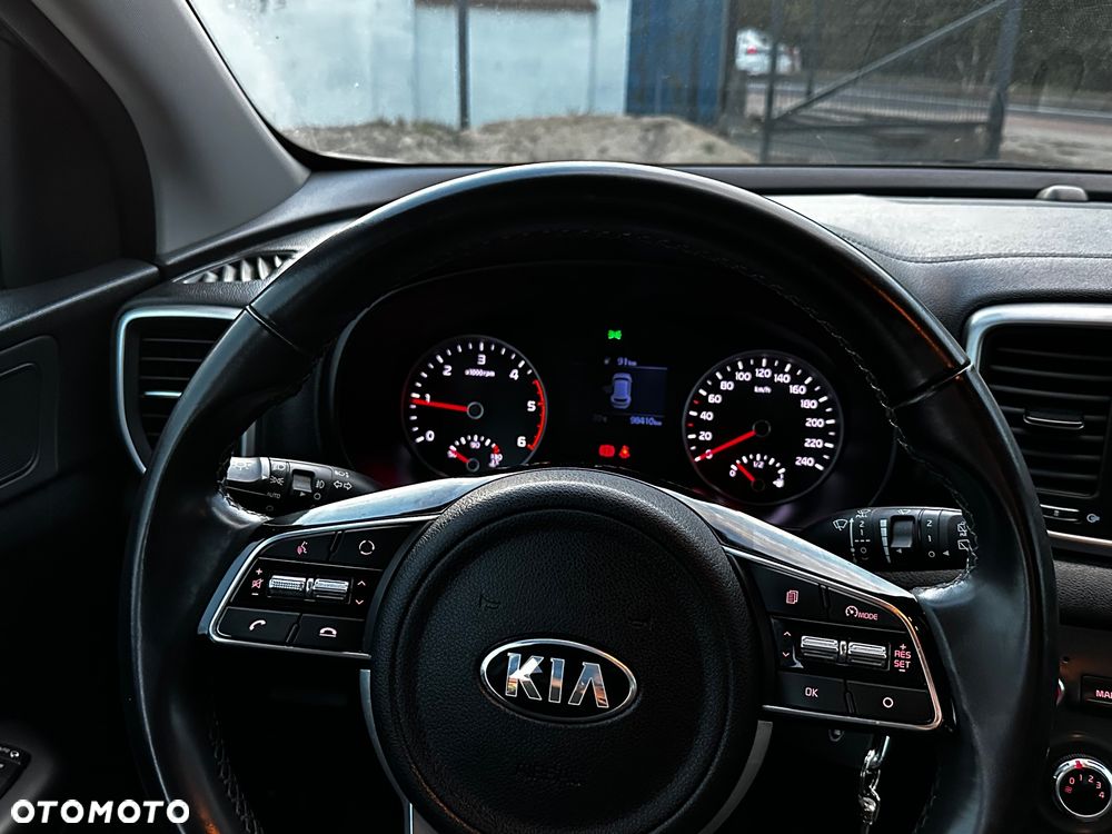 Kia Sportage - 16