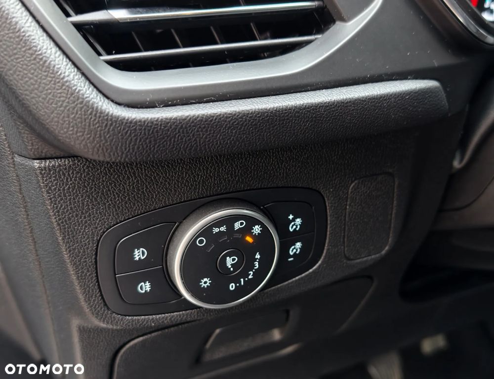 Ford Focus 1.5 EcoBlue SCR Titanium - 12