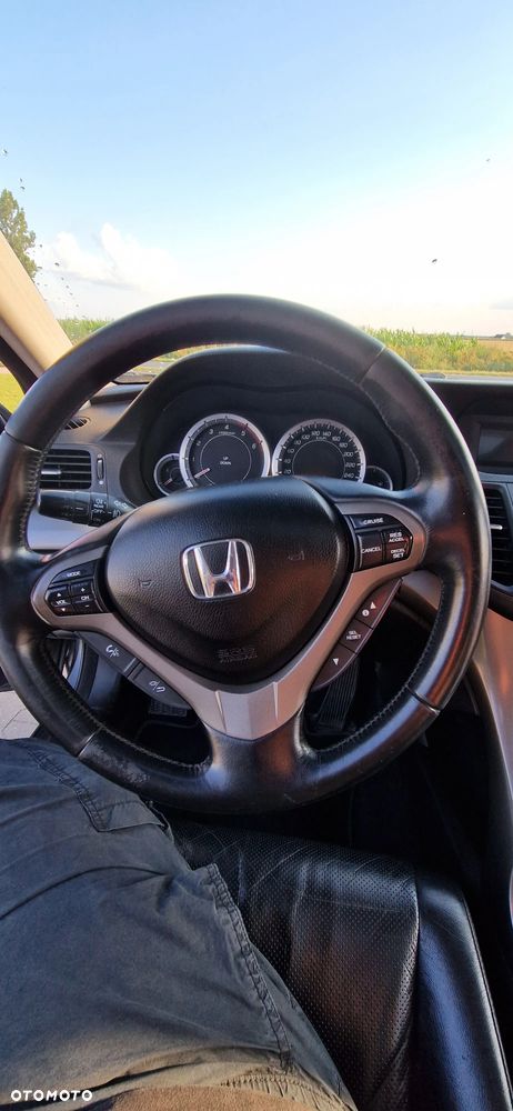 Honda Accord 2.2d Elegance - 38