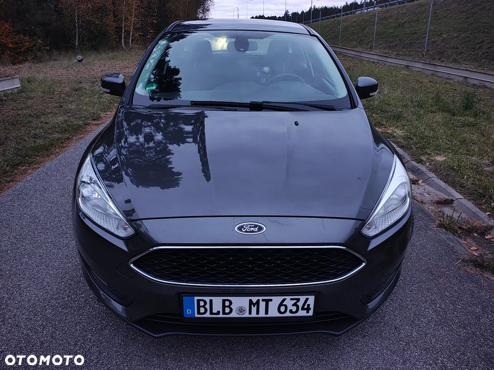 Ford Focus - 10