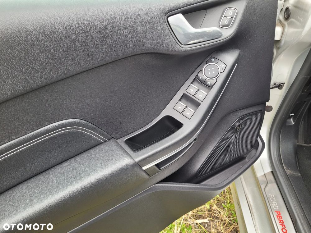 Ford Fiesta 1.5 EcoBoost ST Edition ASS - 17