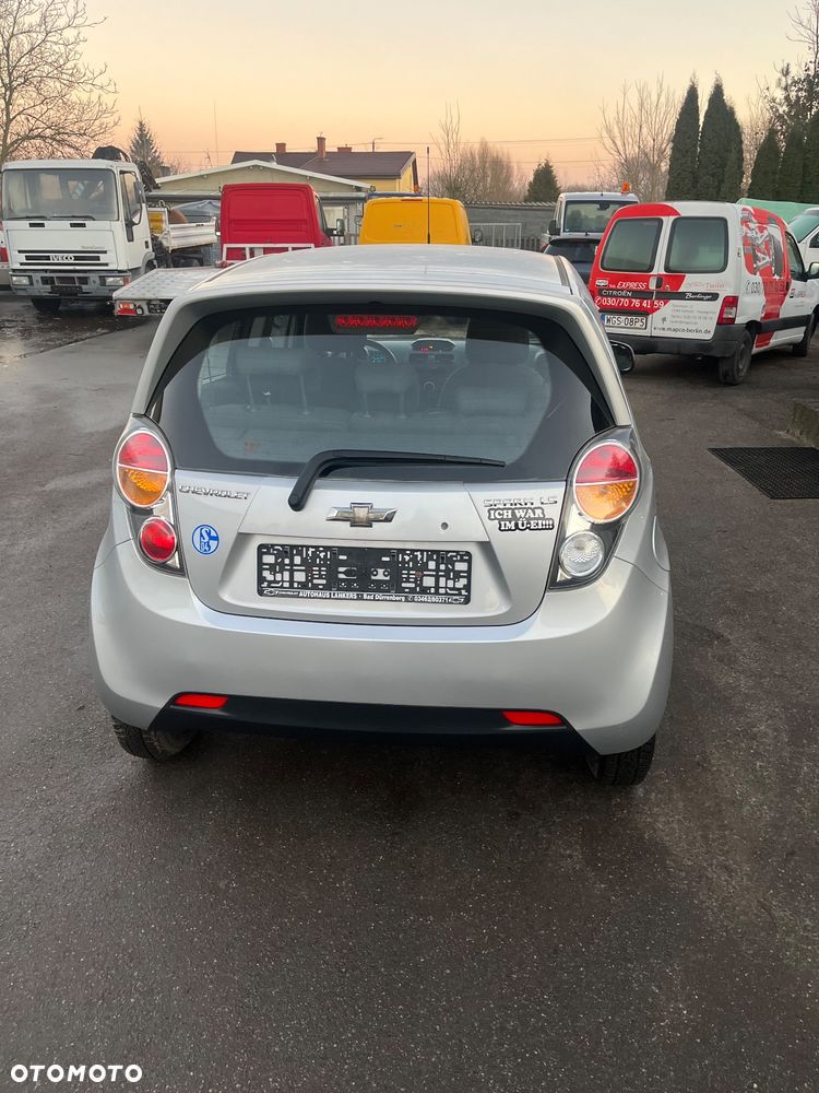 Chevrolet Spark 1.0 - 6