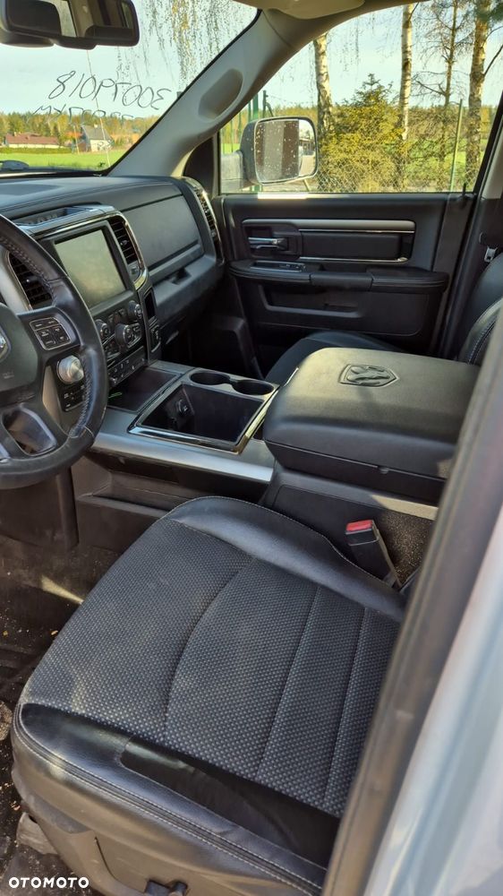 Dodge RAM 5.7 4x4 - 7